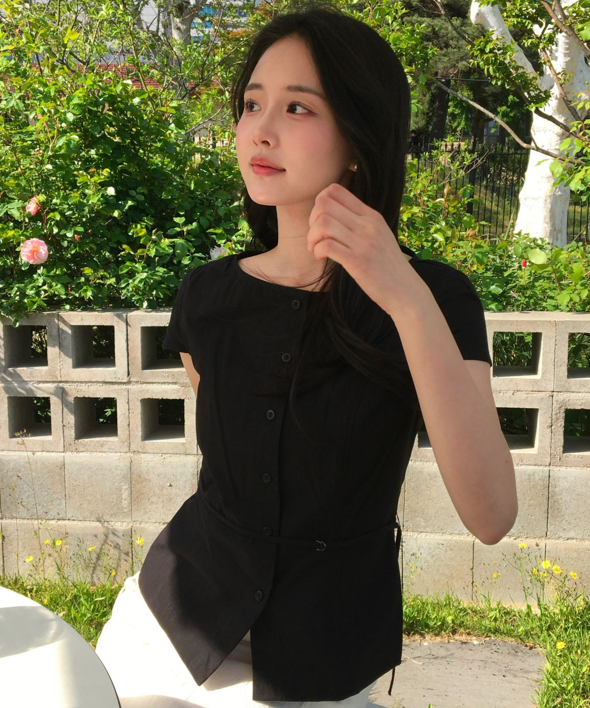 미쏘(MIXXO) 보트넥 벨티드 블라우스_MIWBWG511B