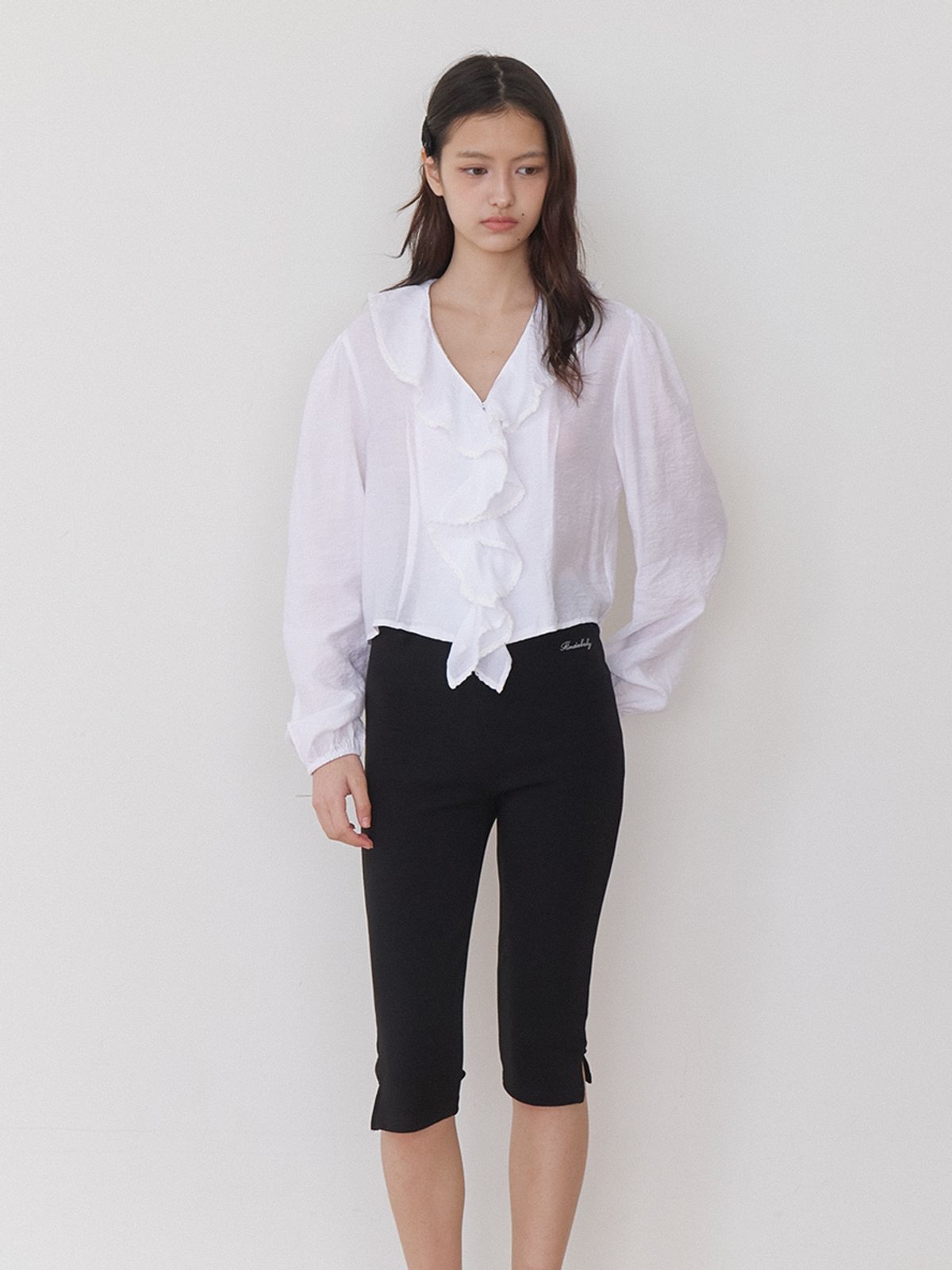 카인더베이비(KINDABABY) cascade ruffle blouse - off white