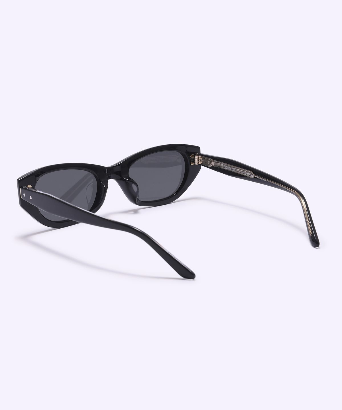 알로아이웨어(ALO EYEWEAR) [SILVERBITE] SBS1605 0920G 플랫바 핀 오벌 블랙 선글라스