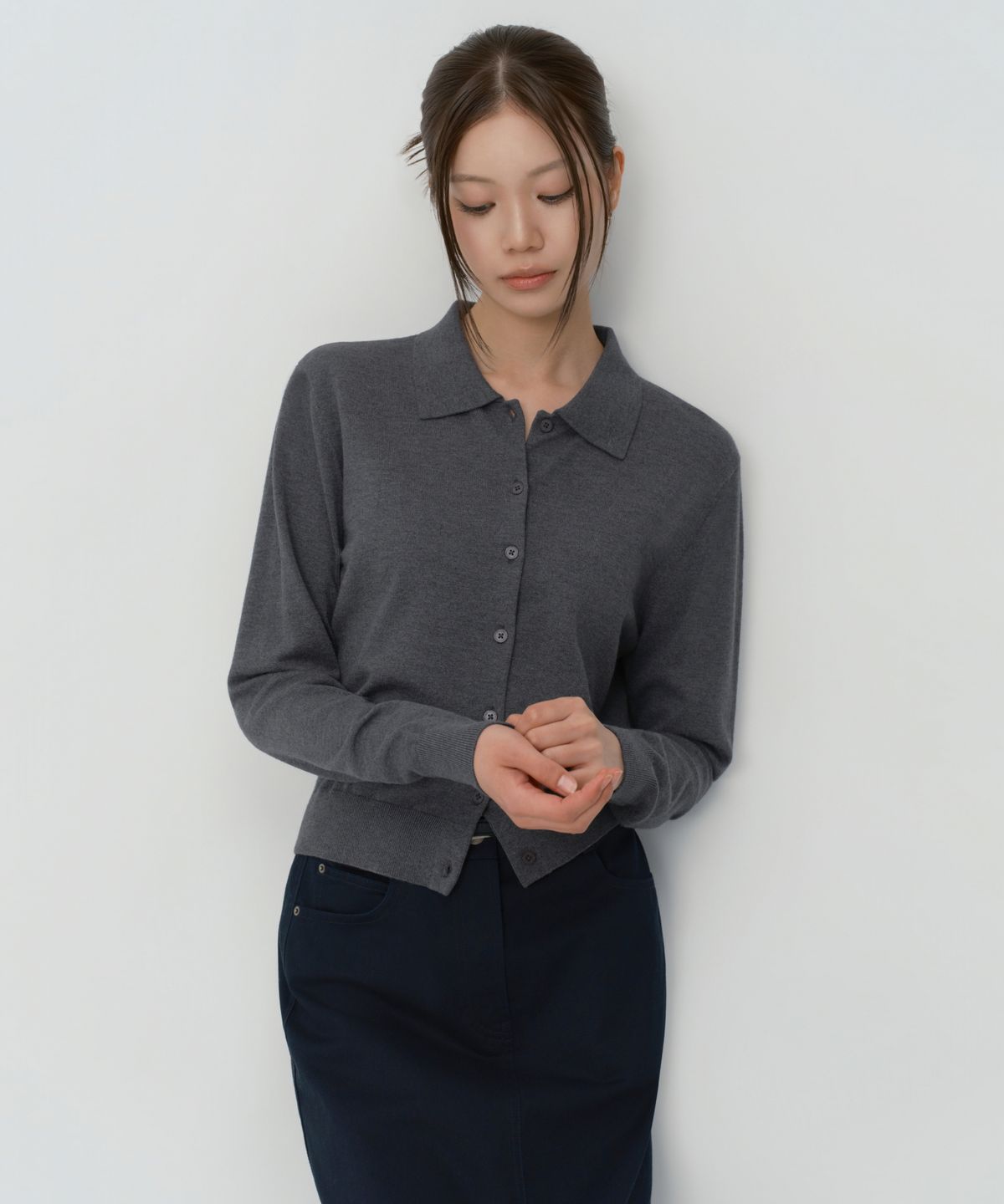 무신사 스탠다드 우먼(MUSINSA STANDARD WOMAN) 우먼즈 에센셜 칼라드 가디건 [차콜 그레이]