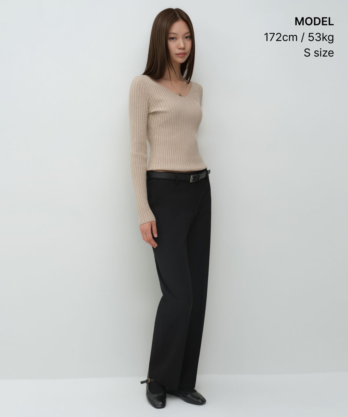 무신사 스탠다드 우먼(MUSINSA STANDARD WOMAN) 우먼즈 와이드 리브드 슬림 브이 넥 니트 [라이트 베이지]