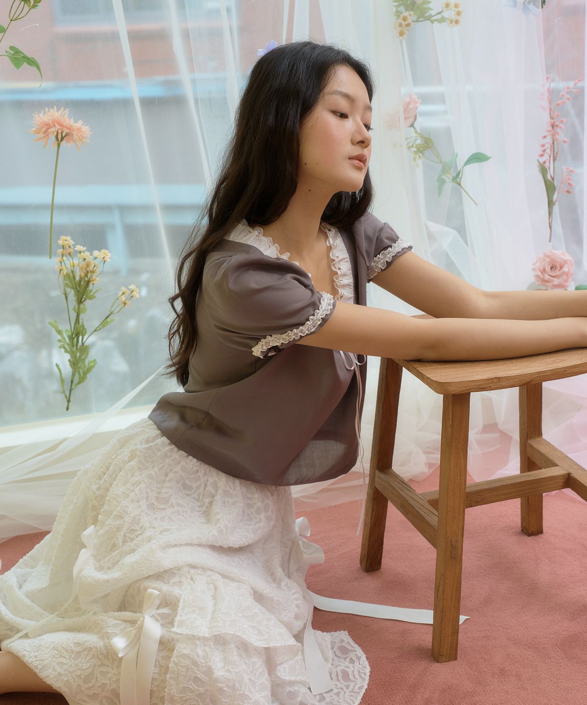 센뉴(SENUE) Tencel Frill Layered Shirring Blouse (GREY)