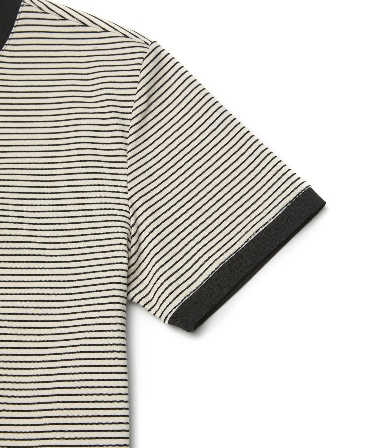 엠엠아이씨(MMIC) CRUISER TEE (BLACK)