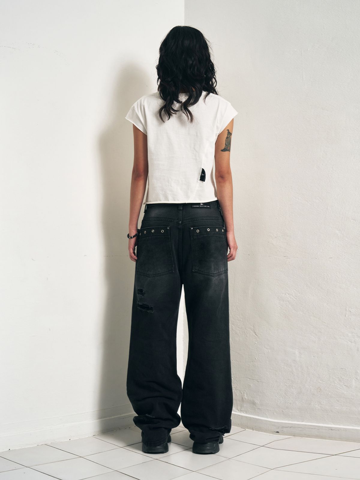 와이이이엘(YEEL) Y. CAP SLEEVE T-SHIRT WHITE
