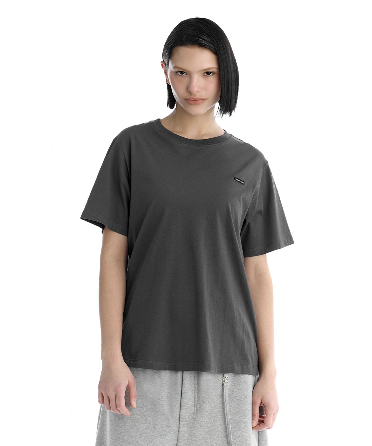 트리밍버드(TREEMINGBIRD) Essential Regular-Fit T-Shirt [ Charcoal ]
