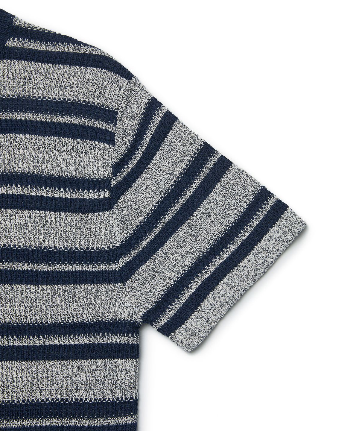 엠엠아이씨(MMIC) HUSTLER HALF ZIP (NAVY)