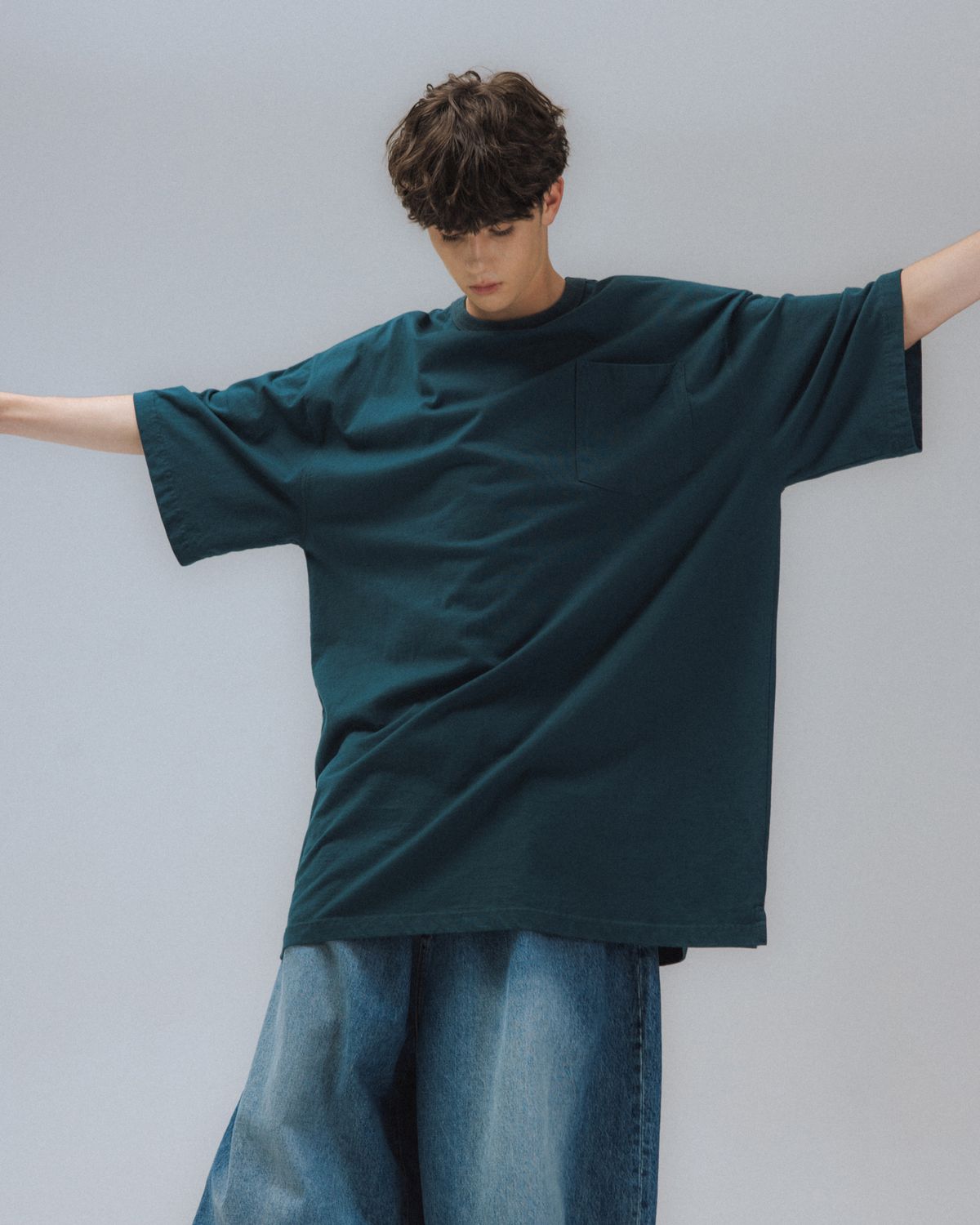 앵글런(ANGLAN) Essential Big Half Tee - Blue Green