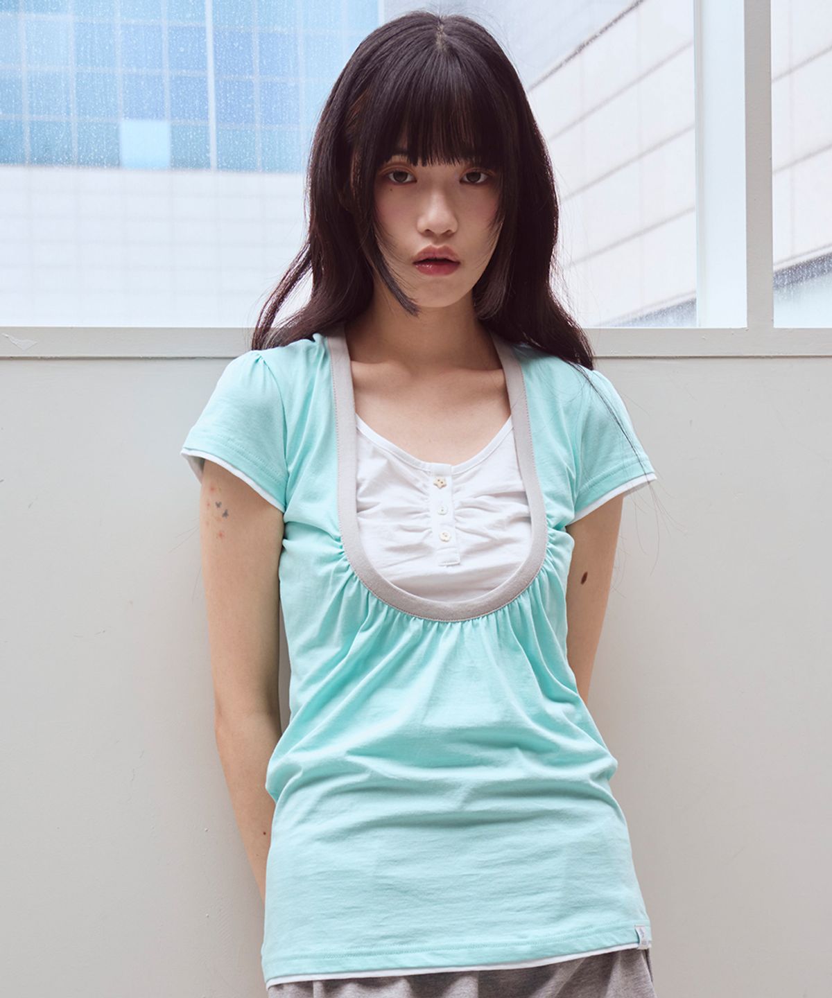 오피쉬(OAFISH) Shirring U neck T-shirts, Mint