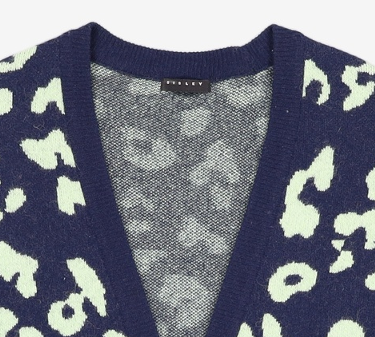 시슬리(SISLEY) 카디건 ONE SIZE