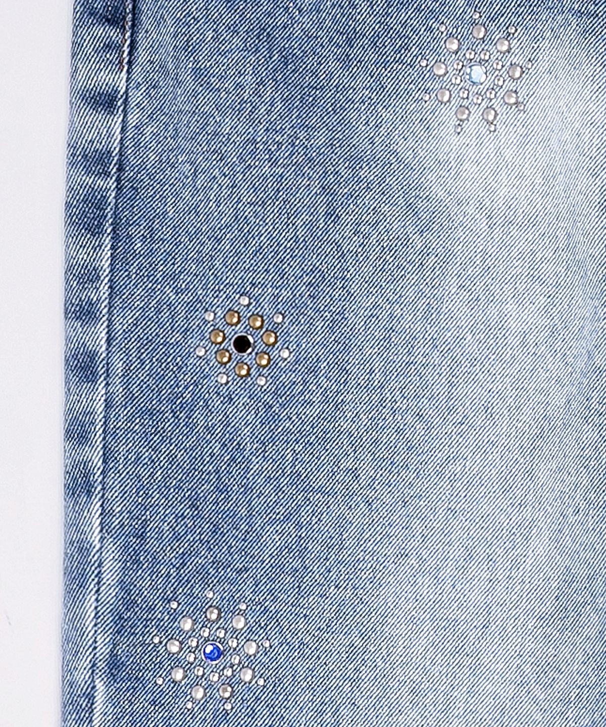 스트라이크(STRIKE) Radiant Stud Flare Denim