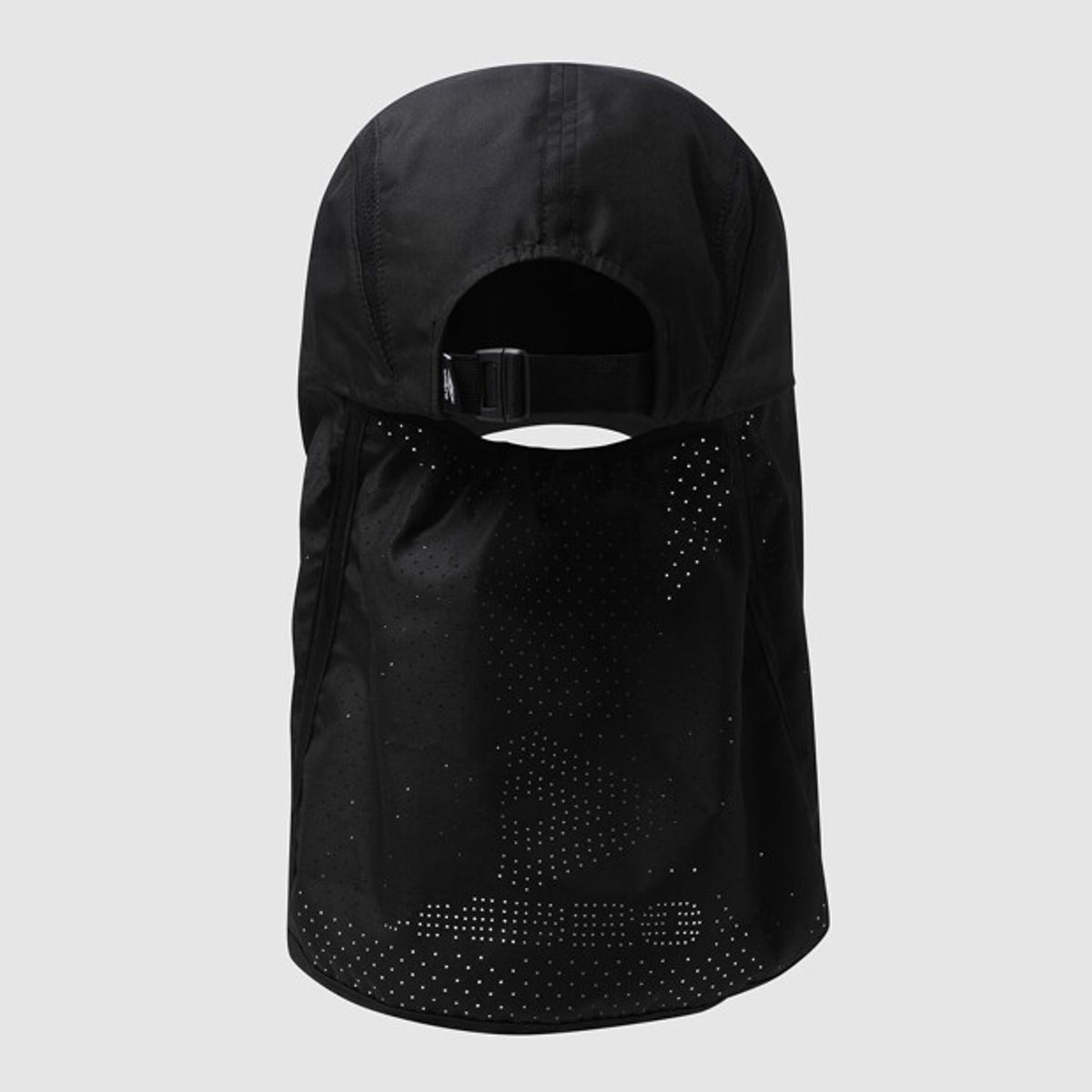 엄브로(UMBRO) 에센셜 2WAY 차양캡 블랙 UR223CCP55