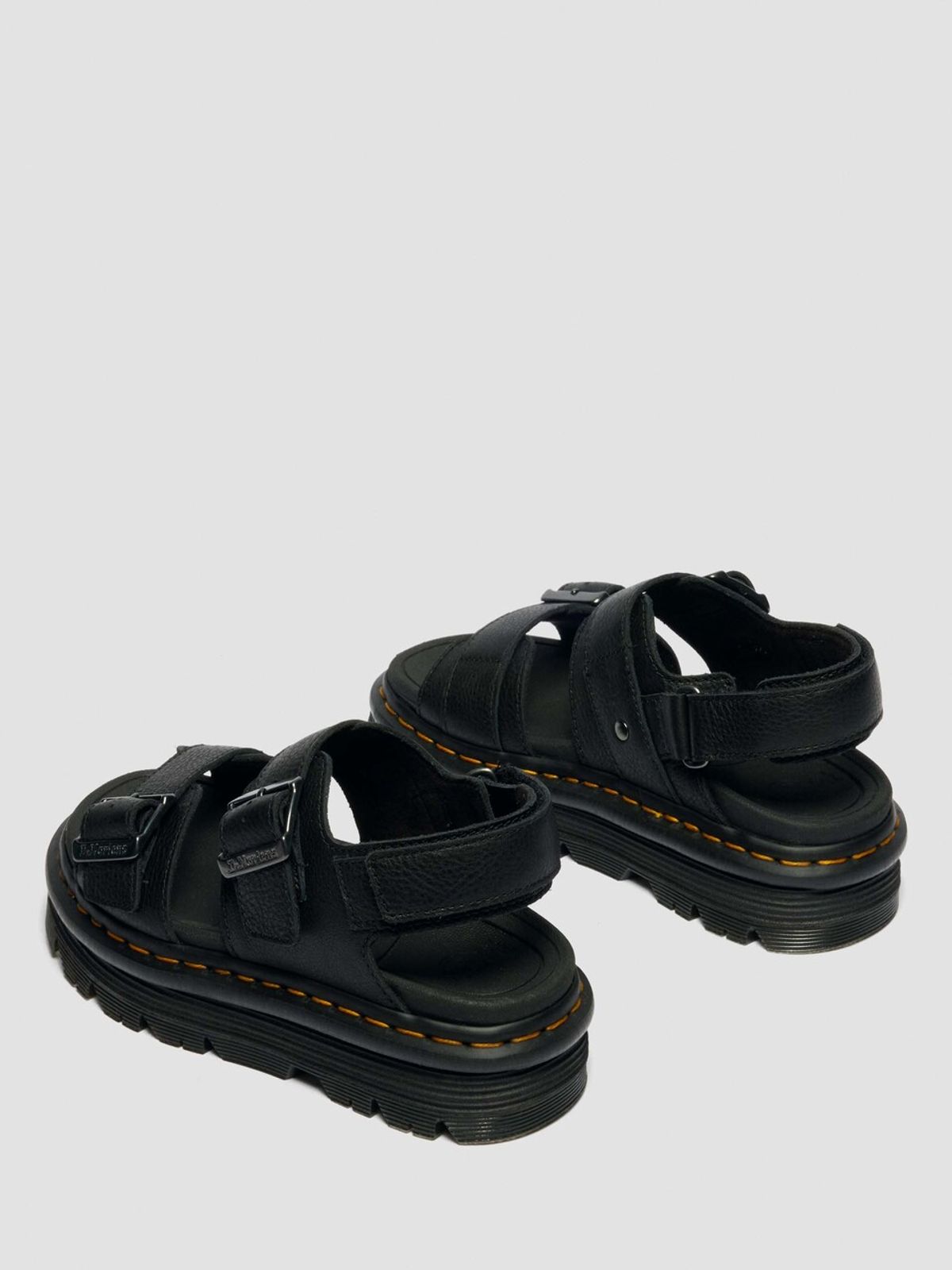 닥터마틴(DR.MARTENS) 제브잭 샌들