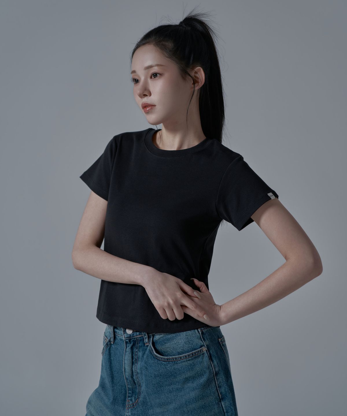 와르 포 우먼(WAARFORWOMAN) WT-60 슬림 라인 반팔 티셔츠_블랙 [S,M]