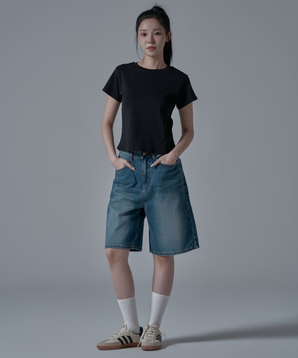 와르 포 우먼(WAARFORWOMAN) WT-60 슬림 라인 반팔 티셔츠_블랙 [S,M]