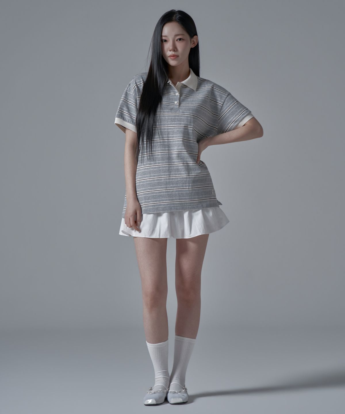 와르 포 우먼(WAARFORWOMAN) WT-61 럭비 하프 카라 반팔 티셔츠_그레이