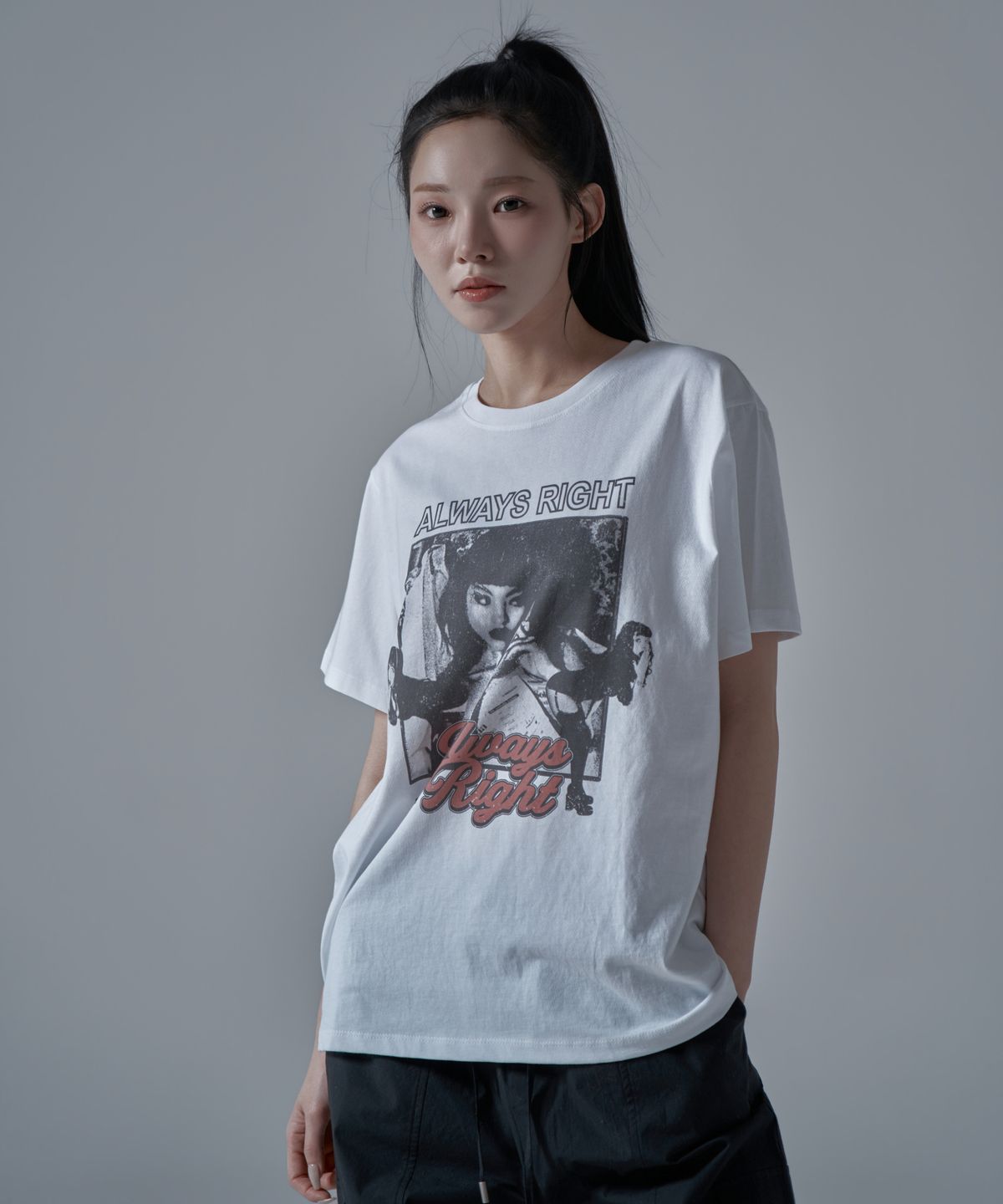와르 포 우먼(WAARFORWOMAN) WT-68 걸스 반팔 티셔츠_화이트