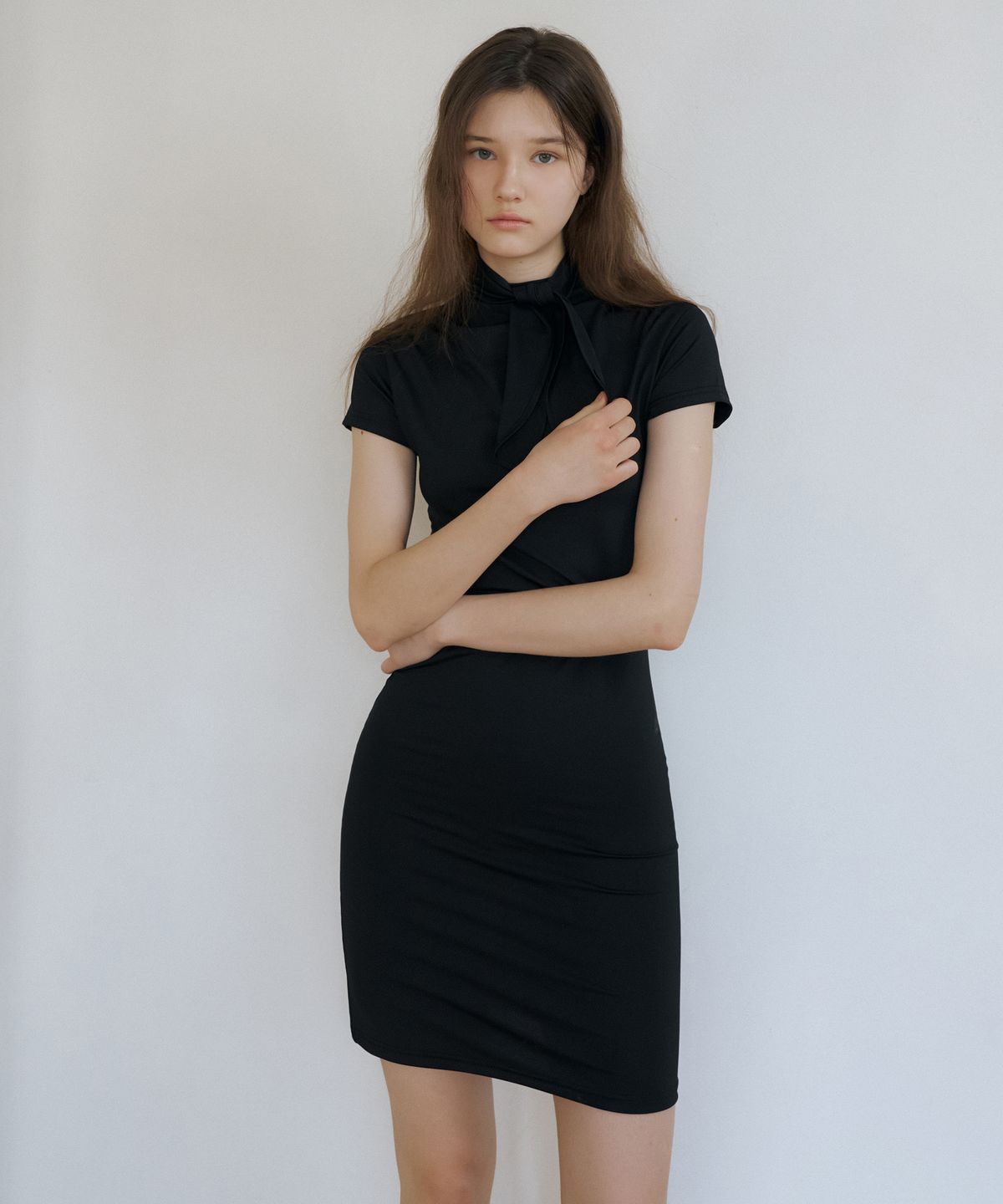 리올그(REORG) WA TIE HALF NECK  MINI OPS BLACK