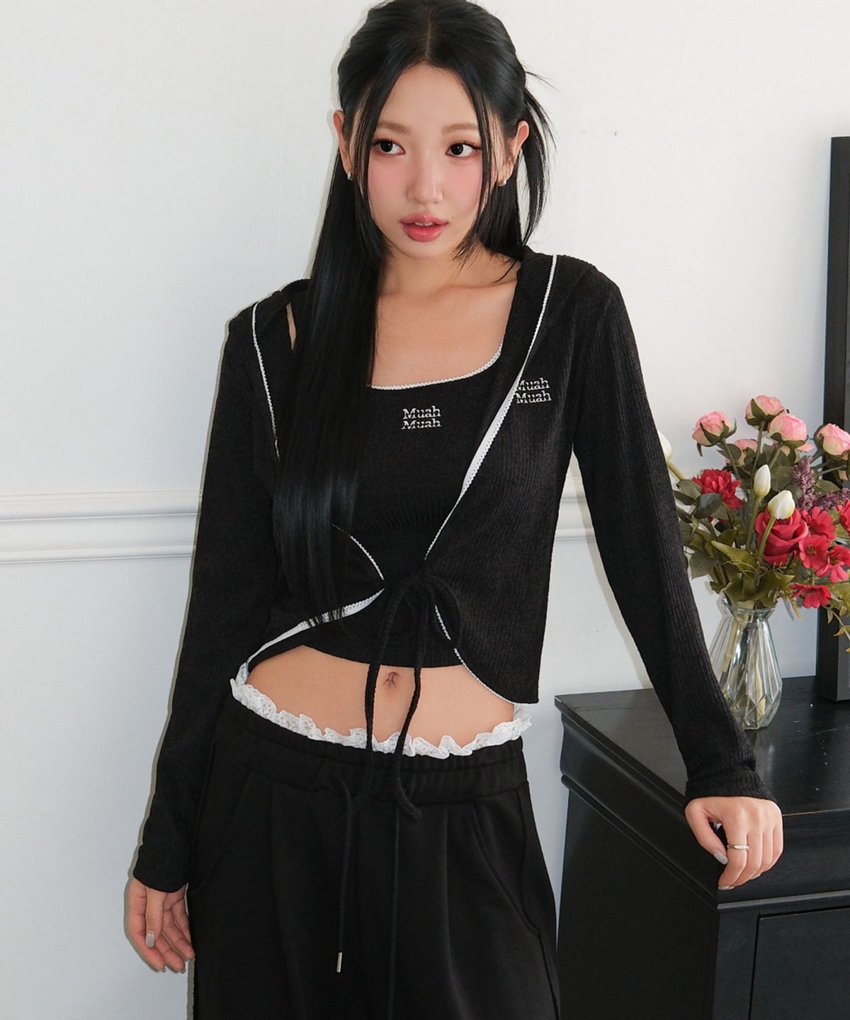 무아무아(MUAHMUAH) [SET] 레이스 배색 가디건 슬리브리스 [4color]