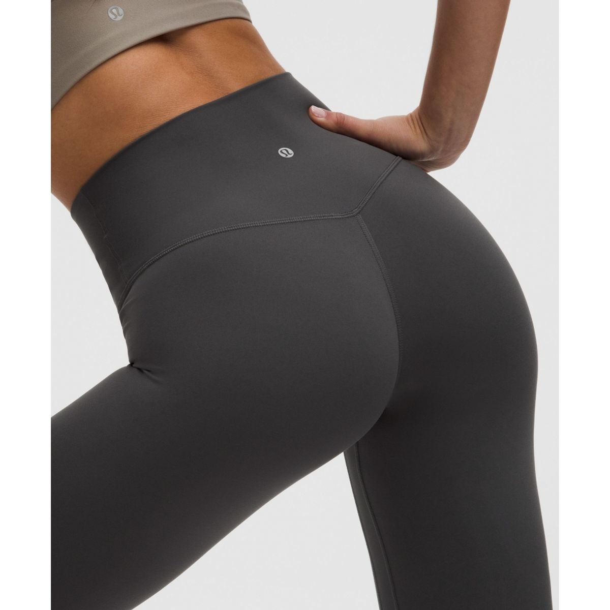 룰루레몬(LULULEMON) Align No Line™ 하이라이즈 팬츠 25”  GGRE