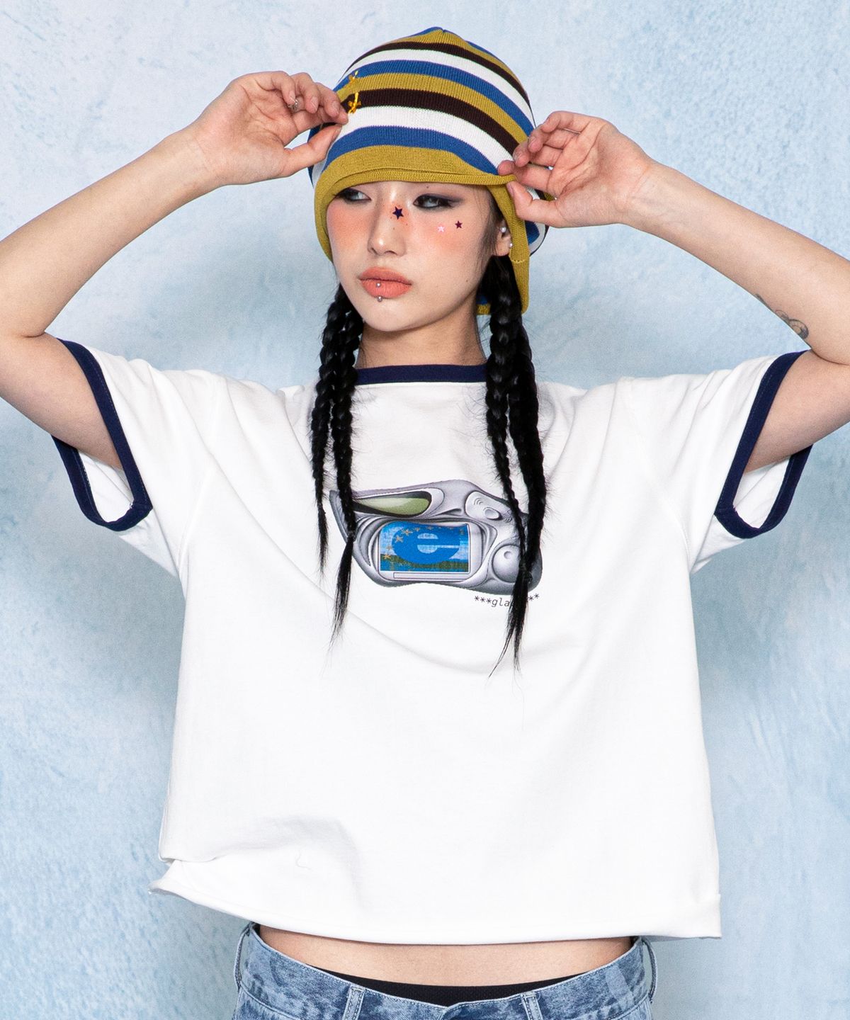 글랙(GLACK) GT165 Y2K 플레이어 로우 컷 링거 티셔츠 (WHITE)