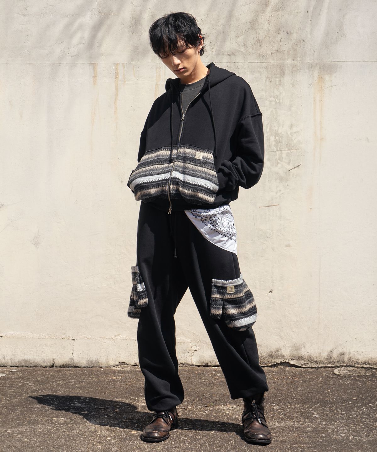쓰리아이(3IE) MISMATCH CARGO PANTS_BLACK
