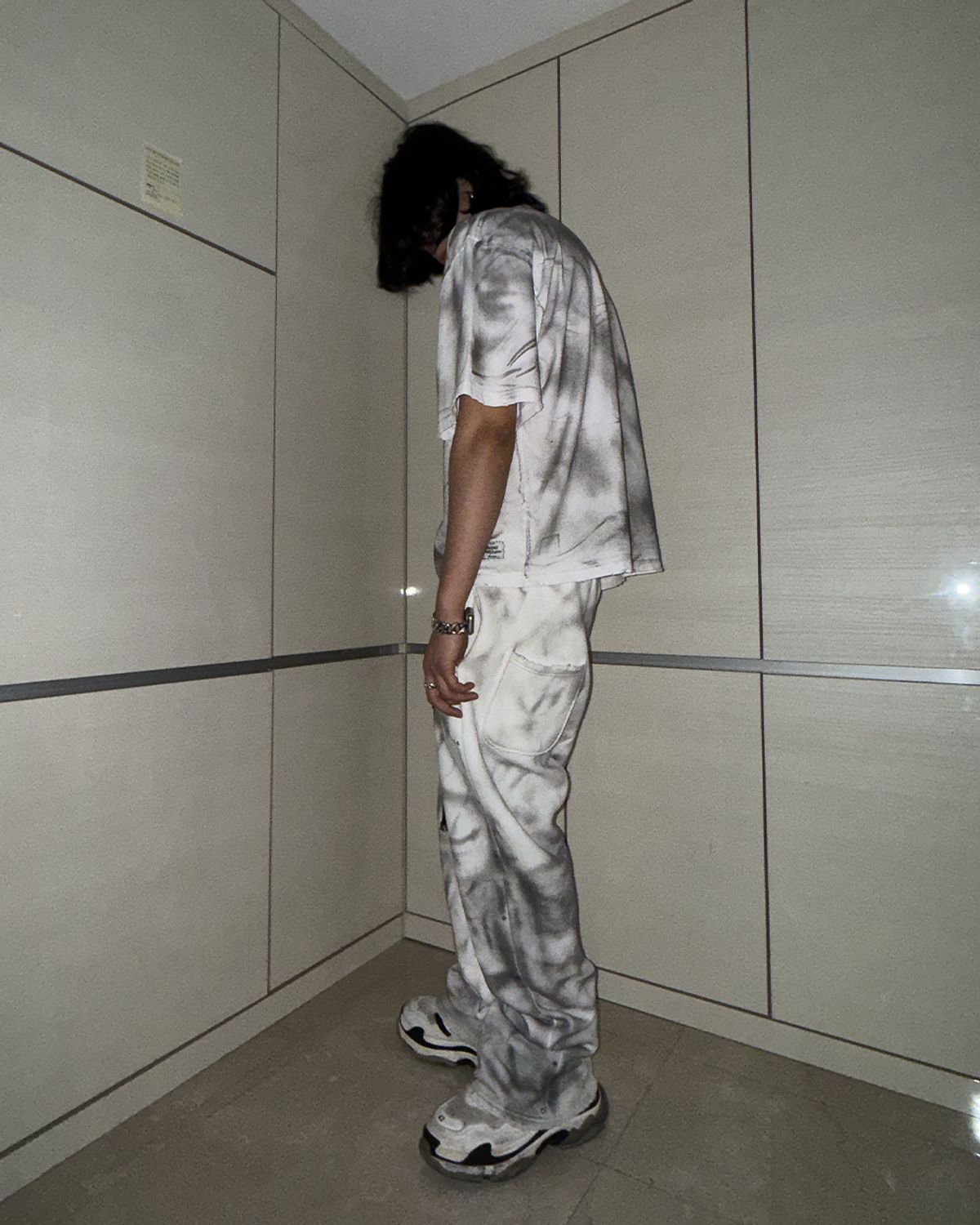 뭉(MWOONG) M.C.R. code stud dirty P IV F
