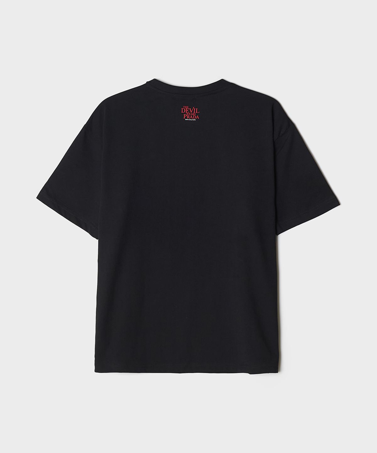 스파오(SPAO) [악마는 프라다를 입는다] 반팔 티셔츠(BLACK)_SPRLG25U17