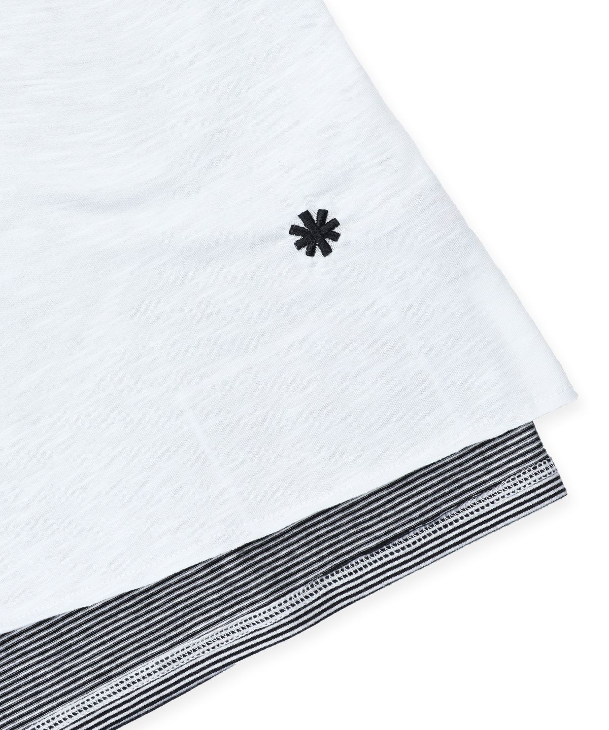 글랙(GLACK) GT186 슬로프 리버시블 스트라이프 슬리브리스 (WHITE/BLACK)