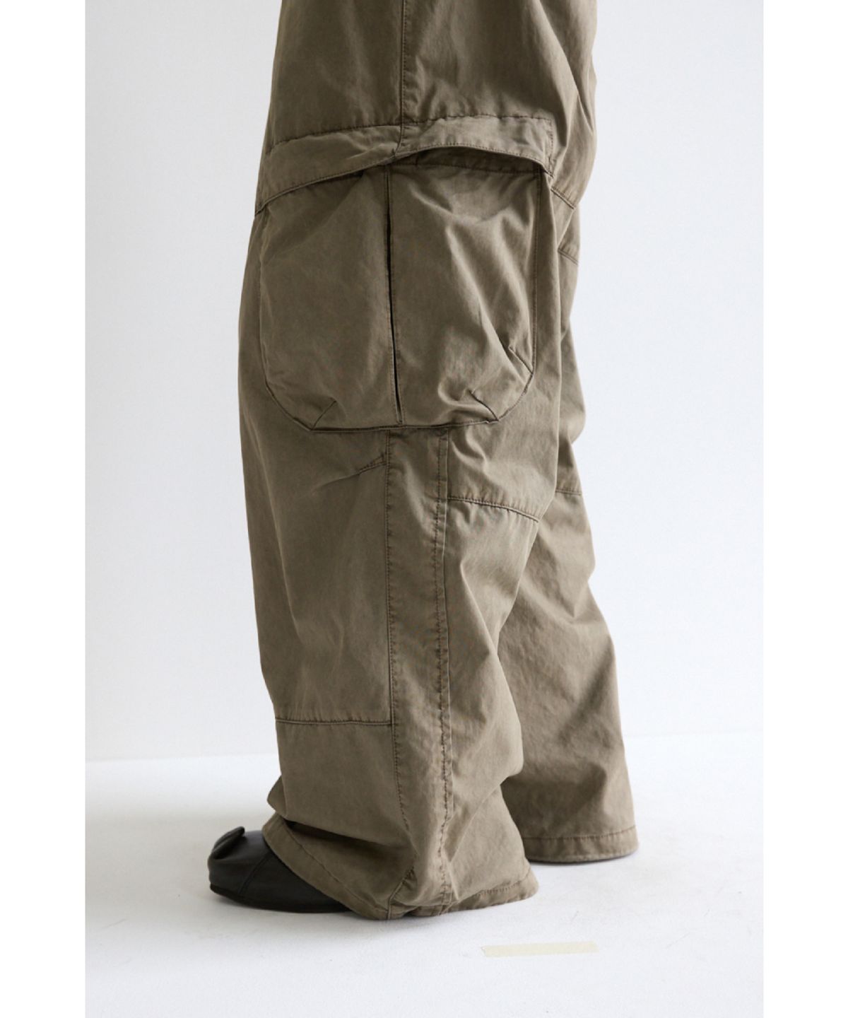 해칭룸(HATCHINGROOM) Board Pants V2 Dark Beige