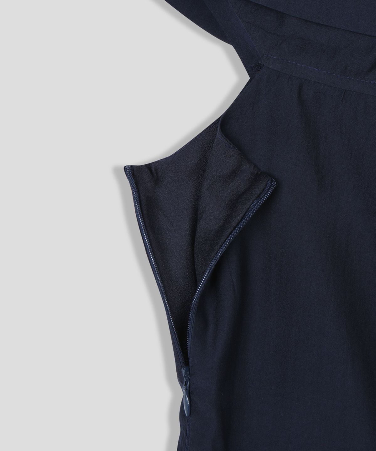스르비(SELEVER) Marel off-Shoulder Blouse_2 Color