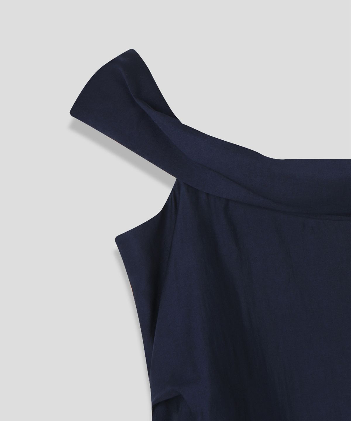 스르비(SELEVER) Marel off-Shoulder Blouse_2 Color