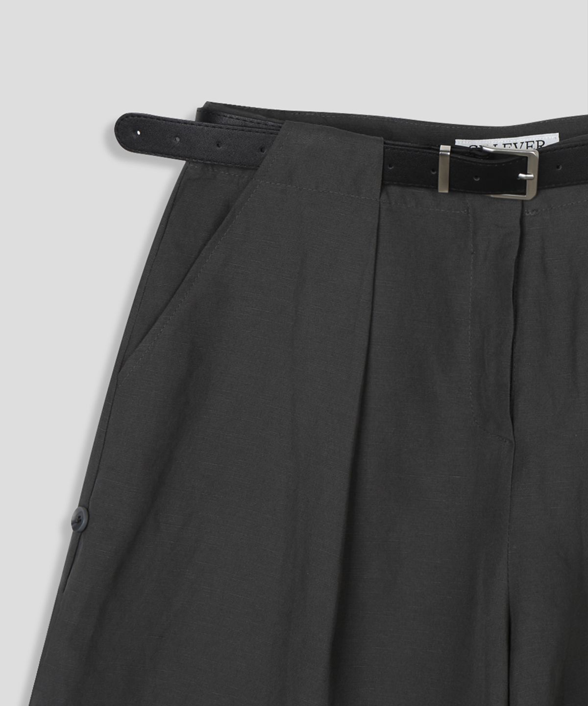 스르비(SELEVER) Aid Tuck Half Pants_3 Color