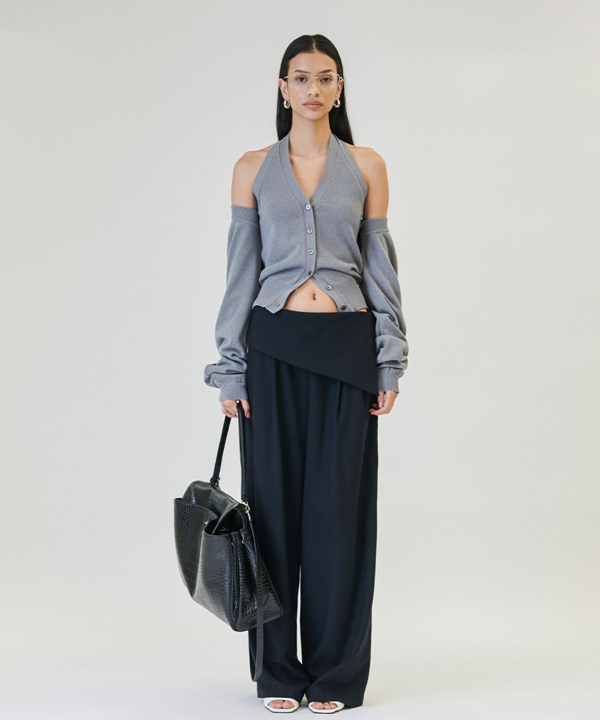프로젝트 웨이브(PROJECT WAVE) Taylor Folding Pintuck Wide Slacks [BLACK]