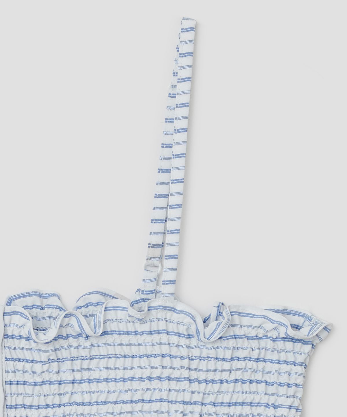 타입서비스(TYPESERVICE) Buttoned Smocked Strap Top [Blue]
