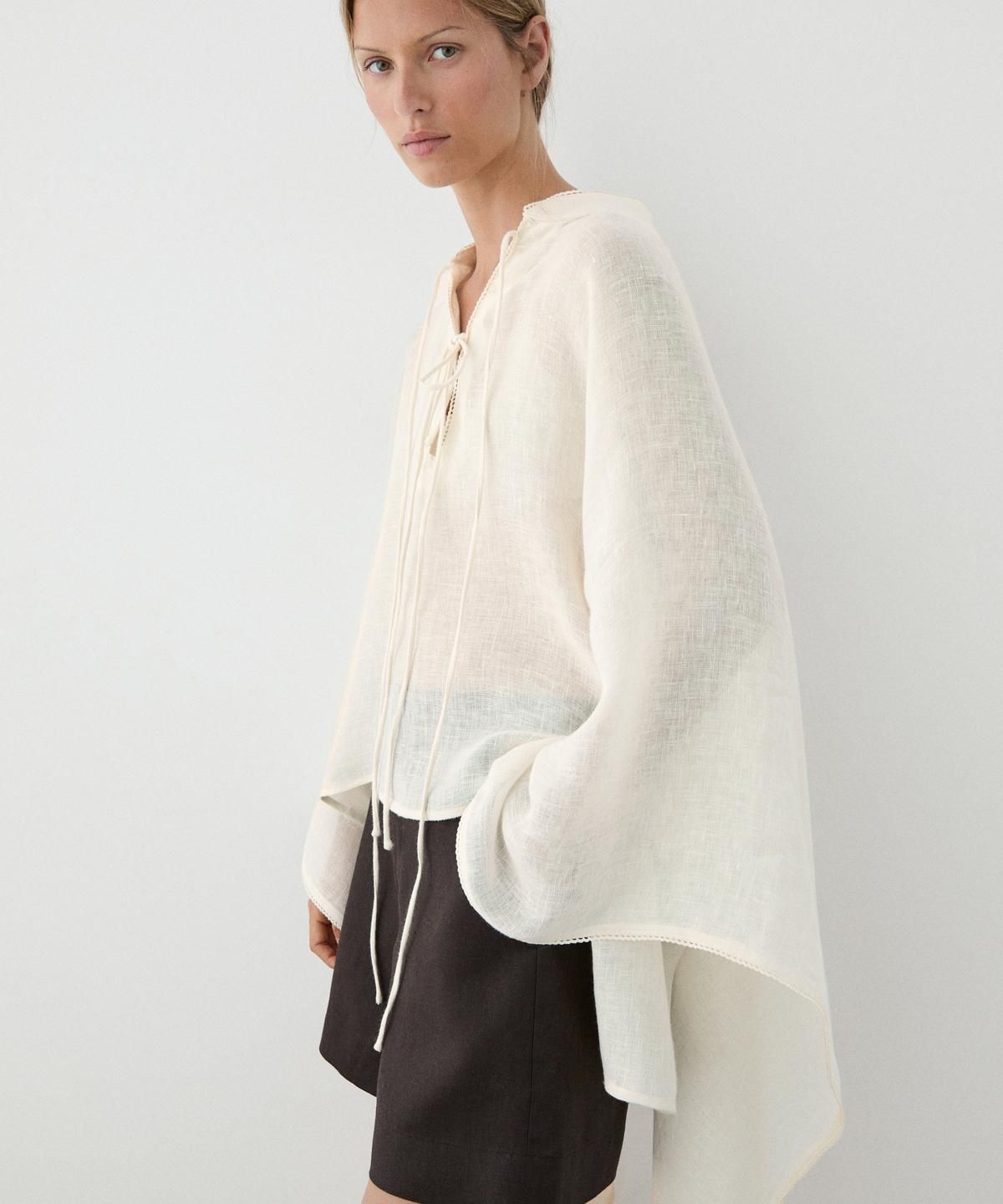마시모두띠(MASSIMO DUTTI) 100% 린넨 스탠드 칼라 케이프