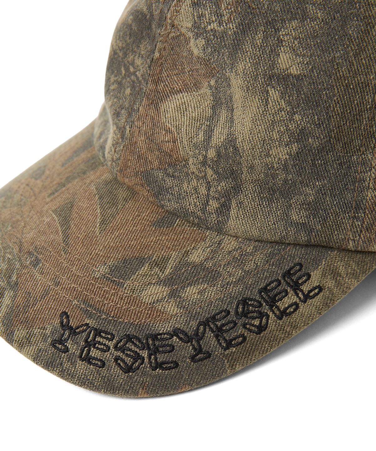 예스아이씨(YESEYESEE) Y.E.S X CORNER X ODD Cap Camo