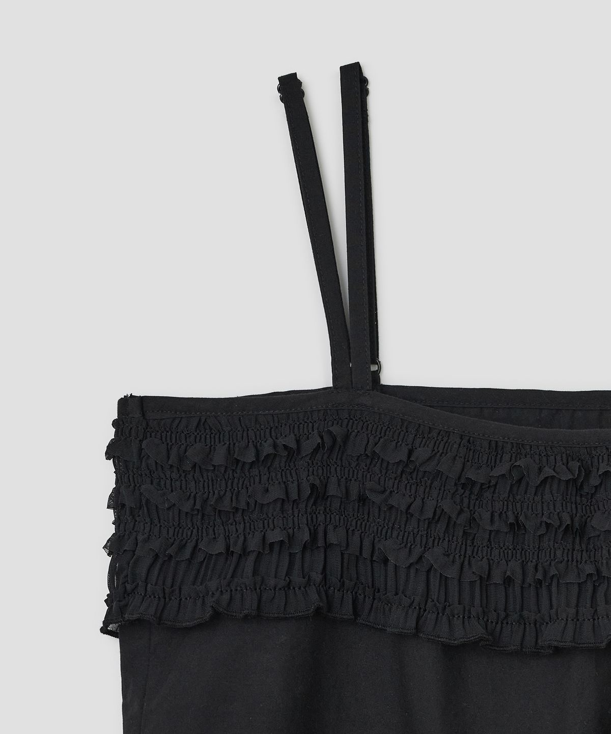 타입서비스(TYPESERVICE) Layered Ruffle Strap Top [Black]