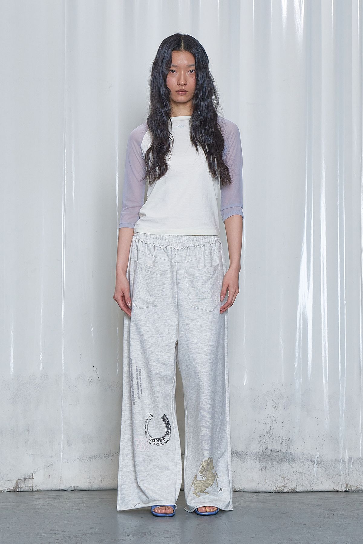 다이닛(DEINET) MESH CONTRAST RAGLAN HALF SLEEVE IN LIGHT YELLOW