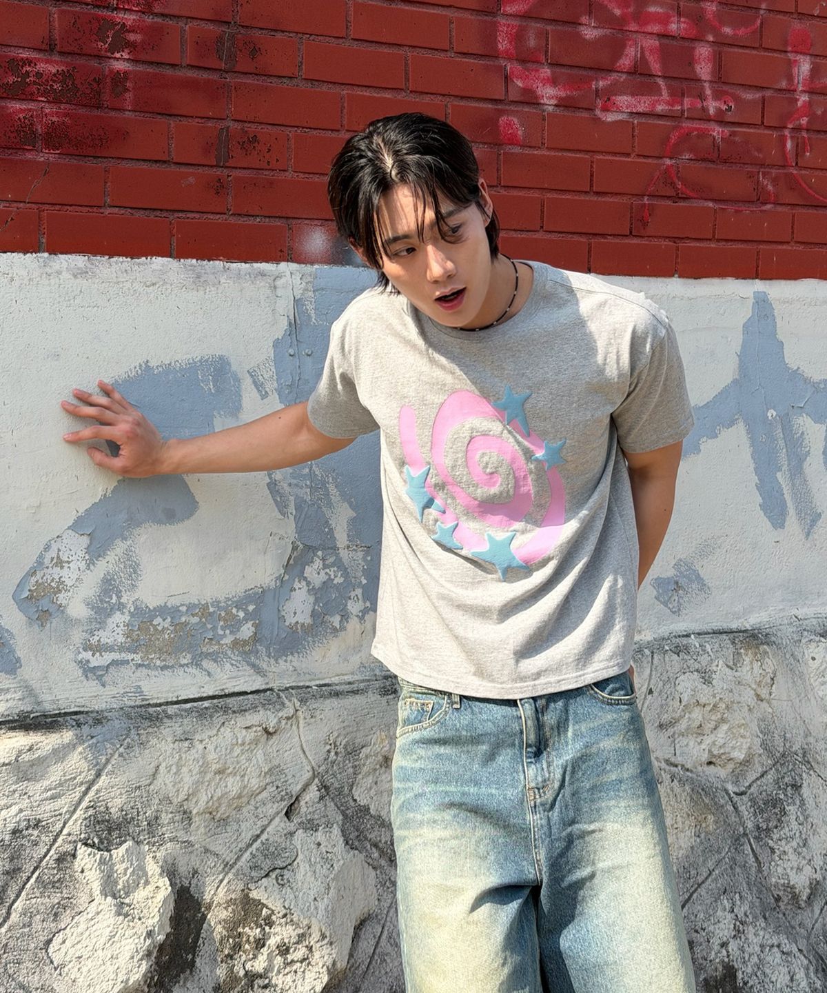아모우(AMOU) Molly Star half  T-shirts GREY