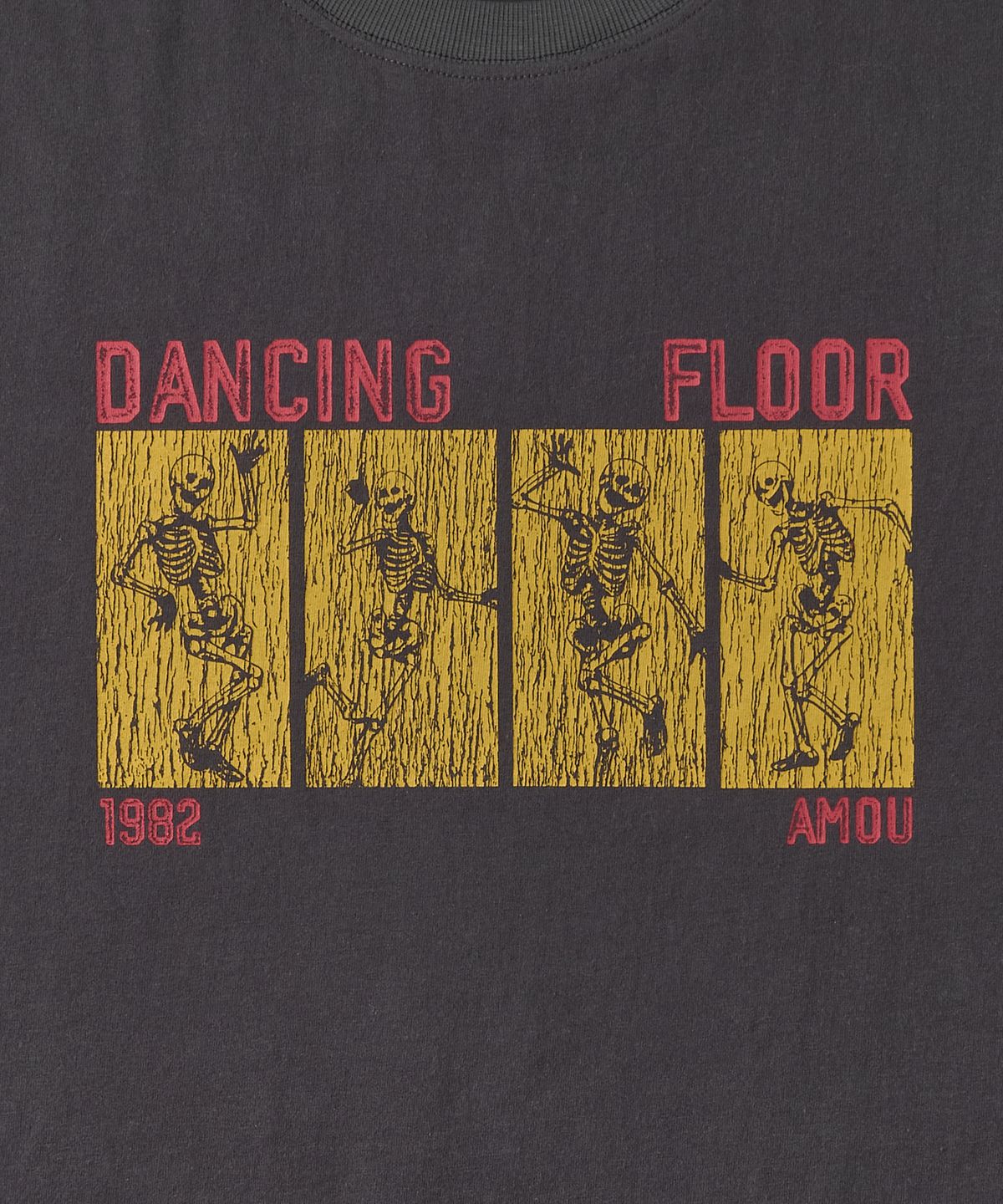 아모우(AMOU) Dancing Skull half  T-shirts CHACOAL
