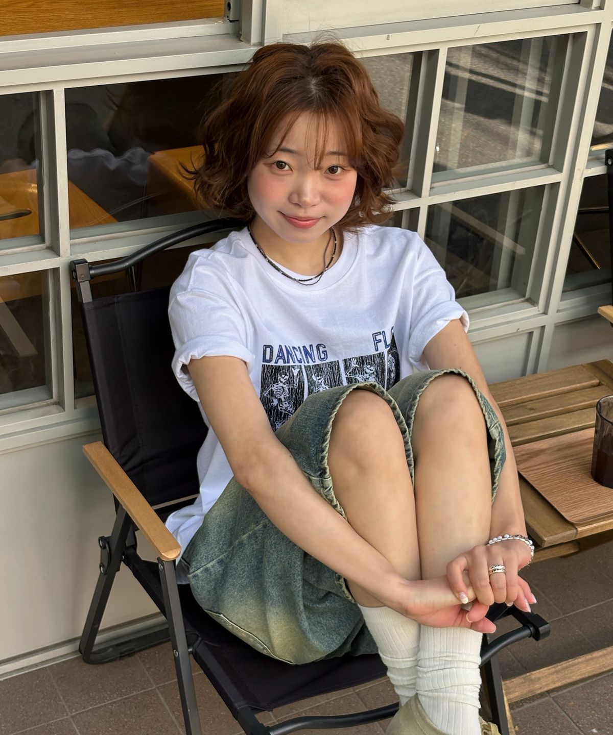 아모우(AMOU) Dancing Skull half  T-shirts WHITE