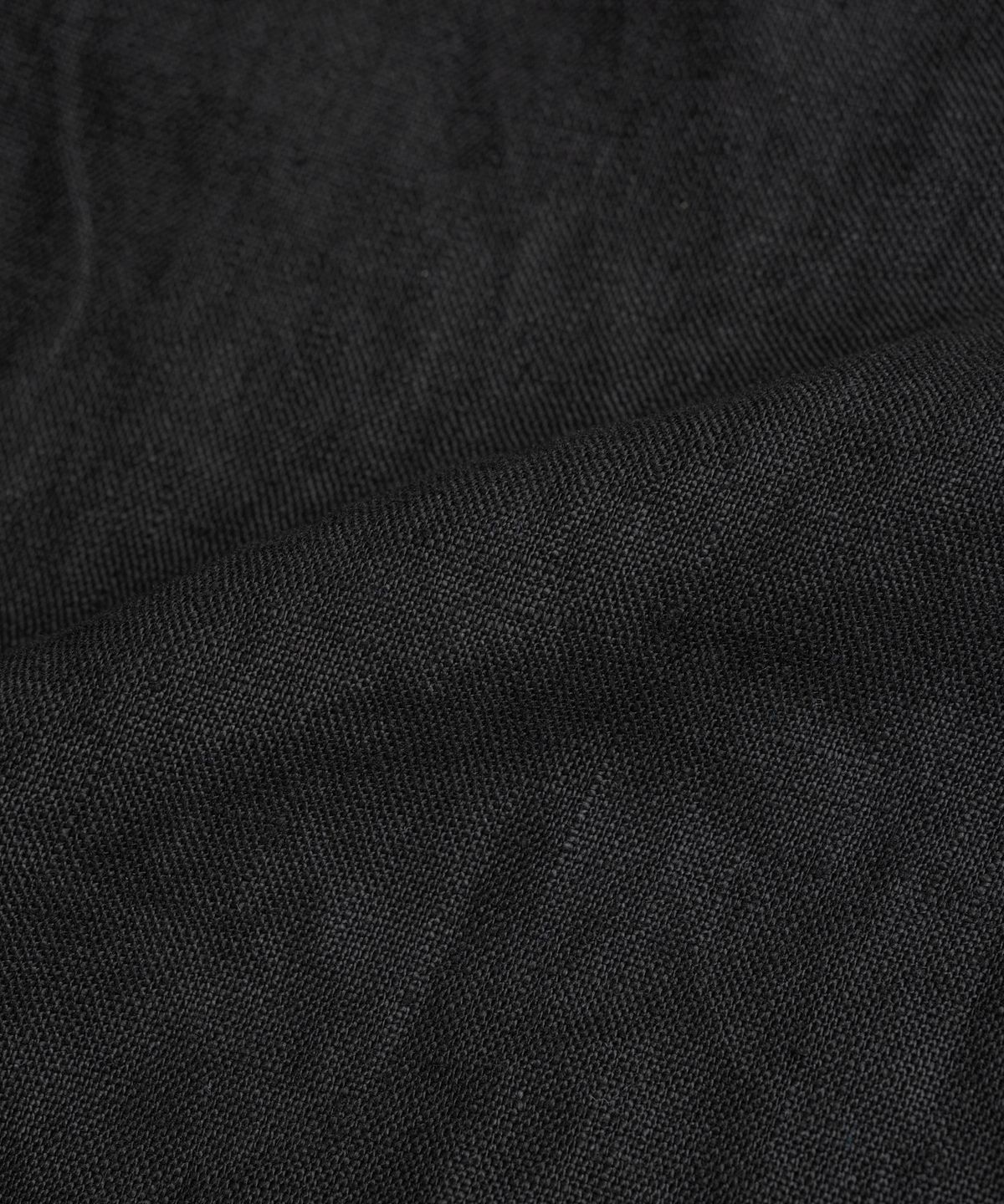 비헤비어(BEHEAVYER) DYED LINEN EASY 1/2 TROUSERS anthracite