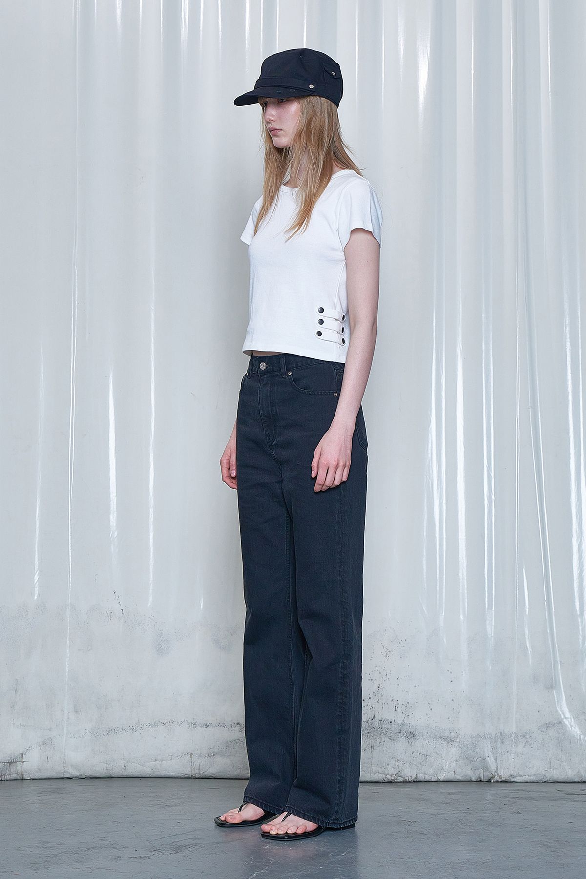 다이닛(DEINET) NAPOLEONS T-SHIRT IN WHITE