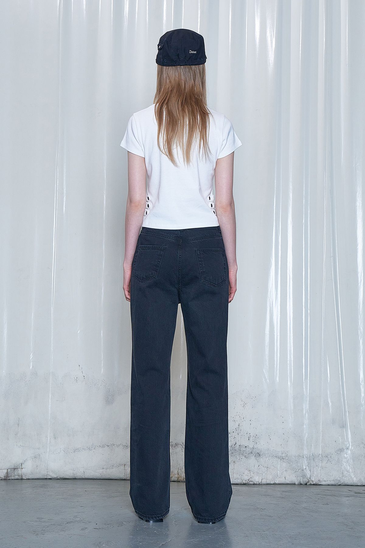 다이닛(DEINET) NAPOLEONS T-SHIRT IN WHITE