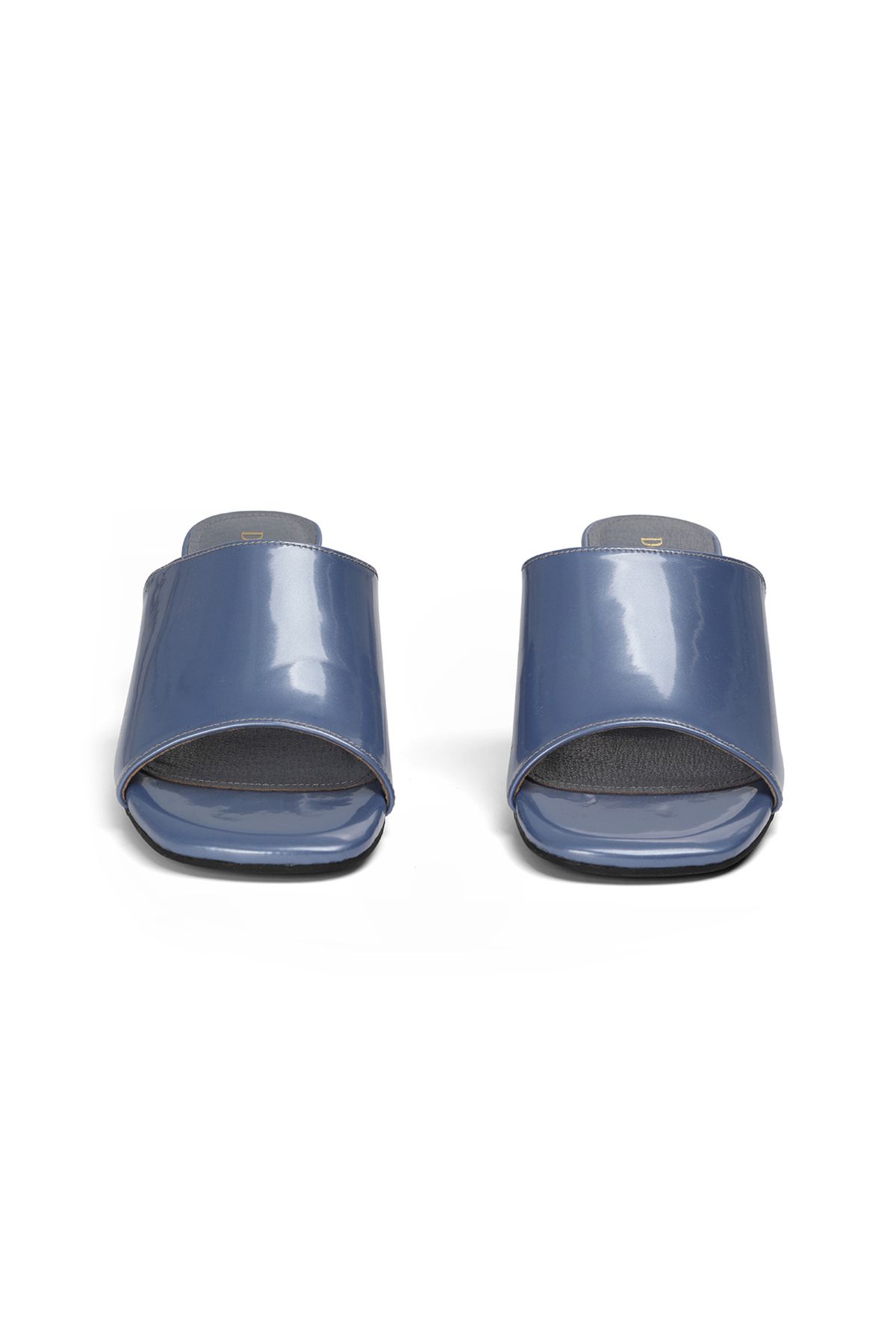 다이닛(DEINET) ENAMEL SLIPPERS IN BLUE