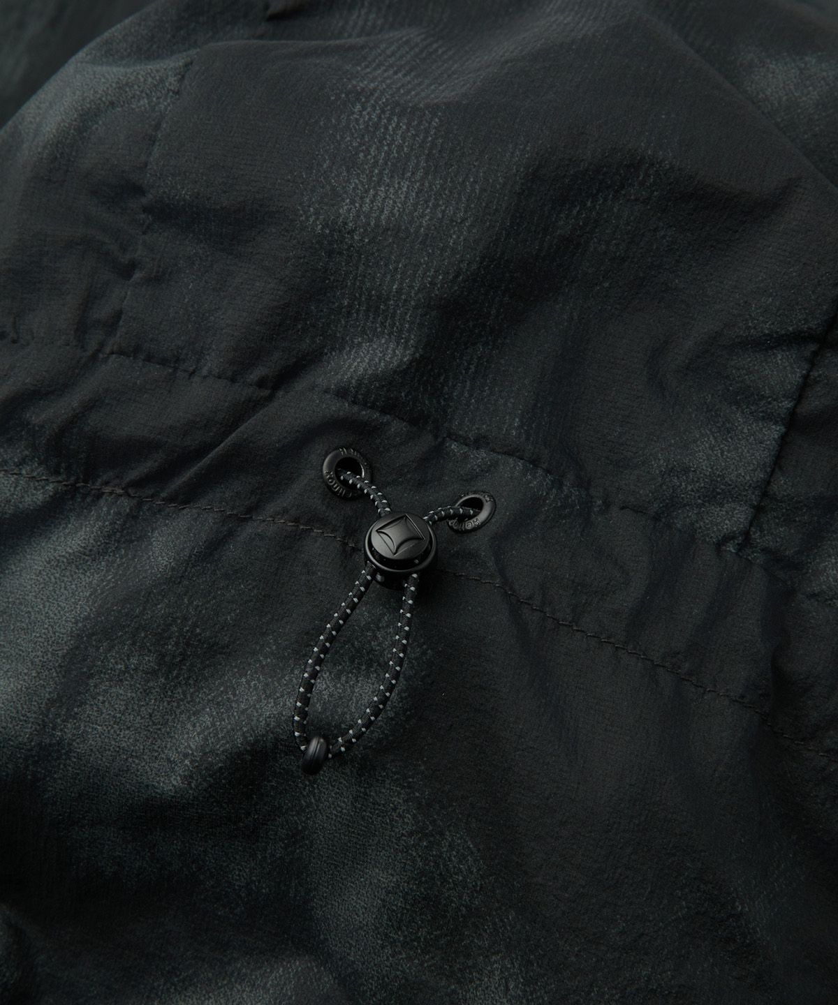 헬리녹스 웨어(HELINOX WEAR) 네츄럴 카모 경량 아노락_Dark Grey