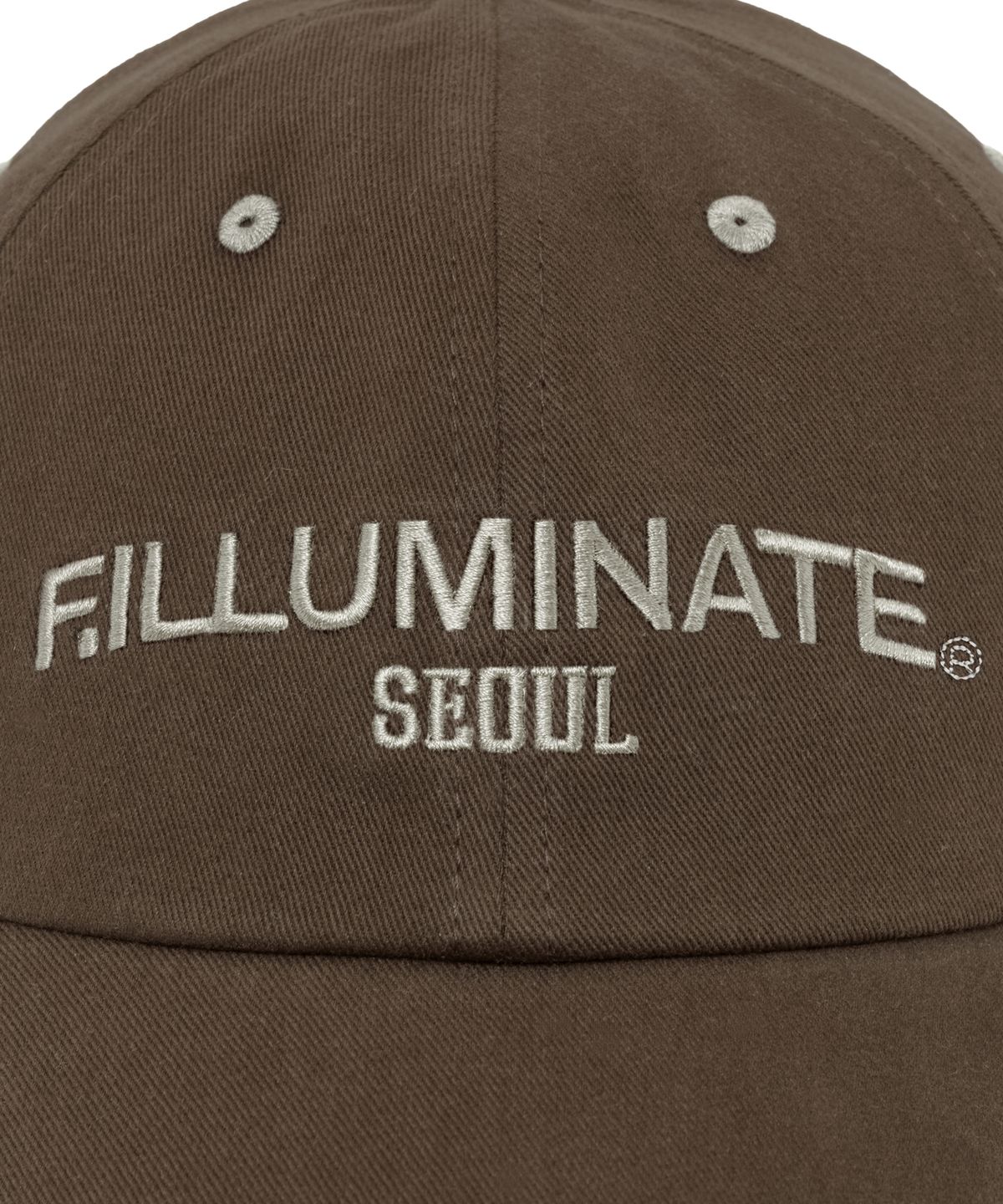 필루미네이트(FILLUMINATE) 에센셜 아치 로고 볼캡-브라운