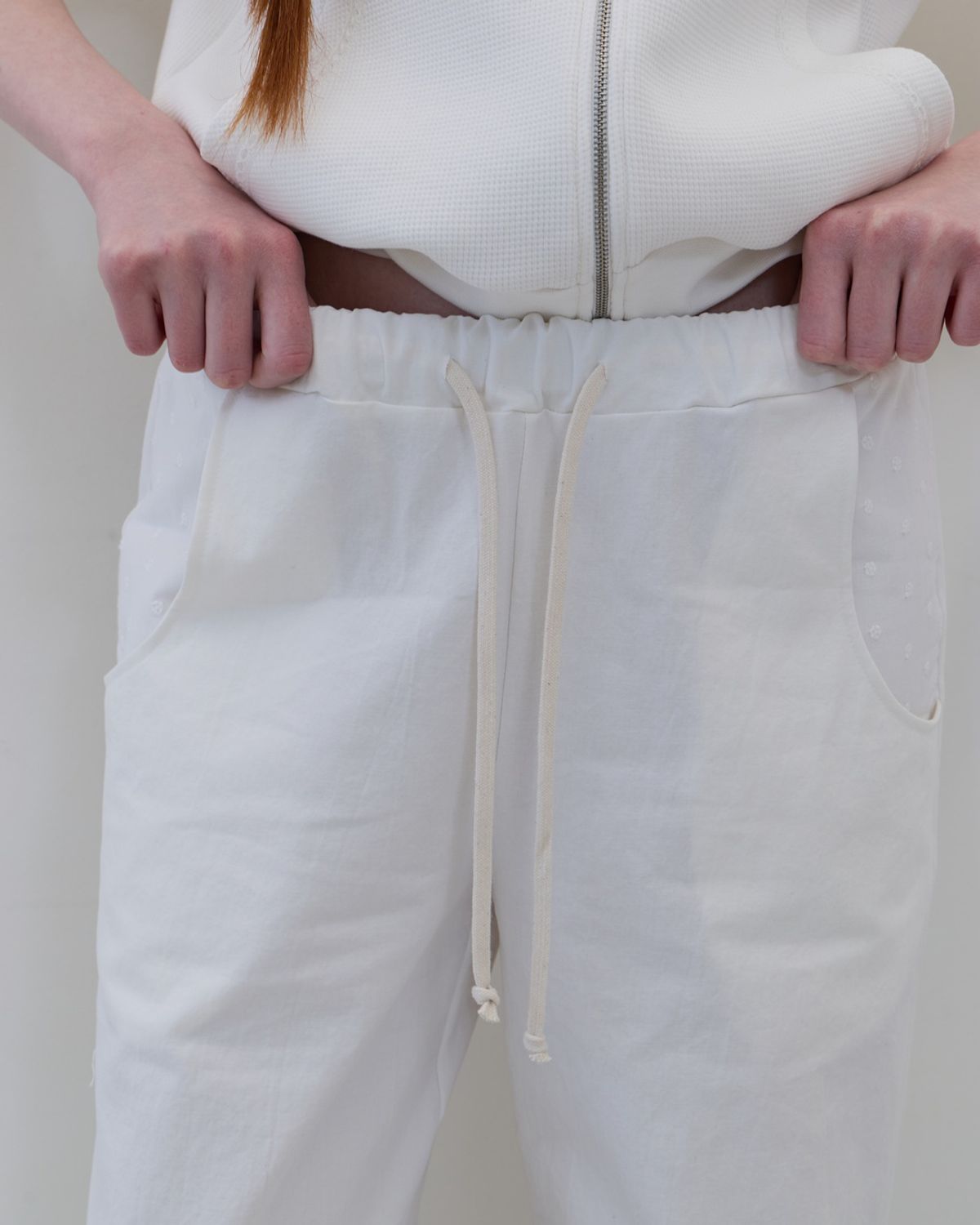 이지킴(EZKIM) DOT LACE COTTON PANTS