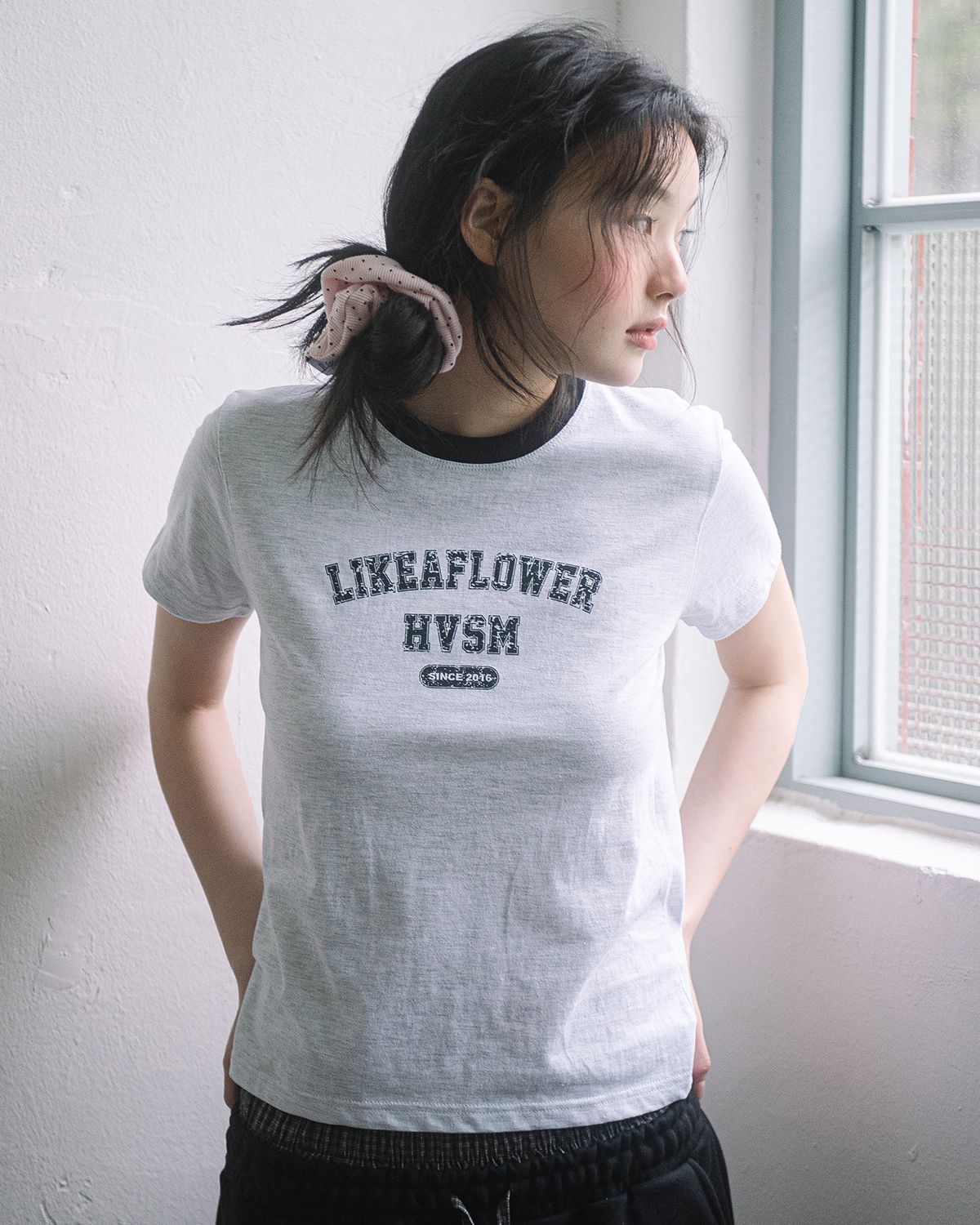 해비즘(HAVISM) LLF NECK S/S TEE(MELANGE WHITE)