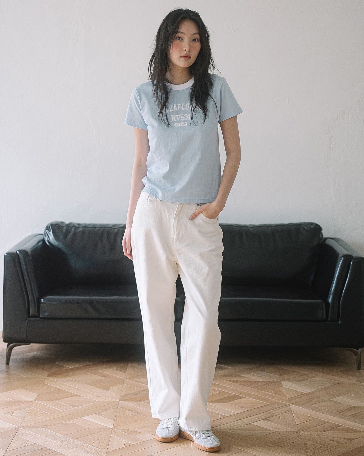 해비즘(HAVISM) LLF NECK S/S TEE(SKY BLUE)